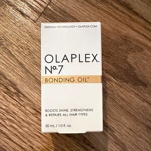 OLAPLEX No.7 Bonding Oil with Gold Accent
